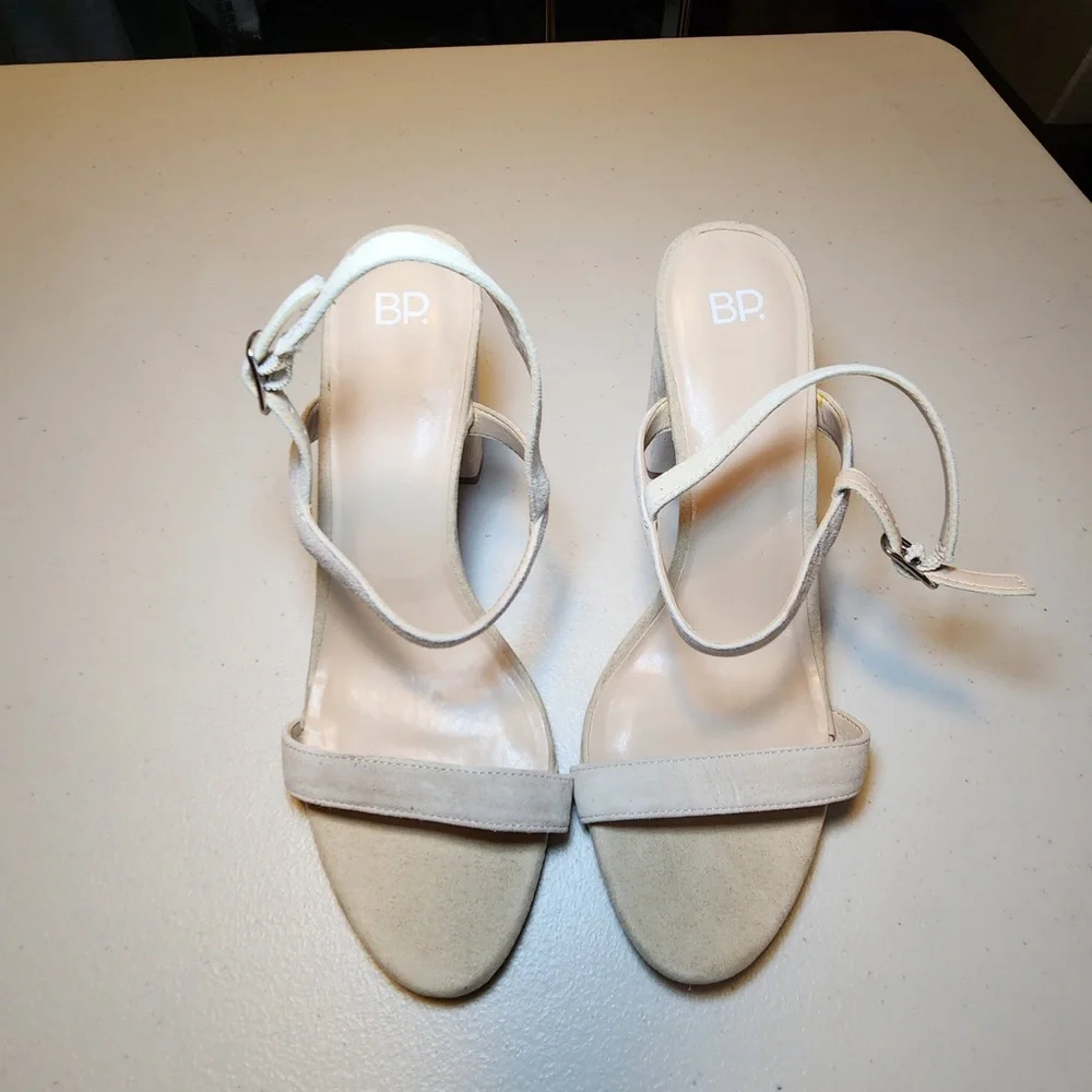 New BP Women’s Lula Slingback‎ Cream Suede Block Heel Sandals Wedding Summer